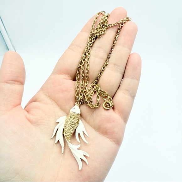 Elegant Gold Tone Enamel Fish Pendant Long Necklace With Rhinestone Eyes - Picture 1 of 8